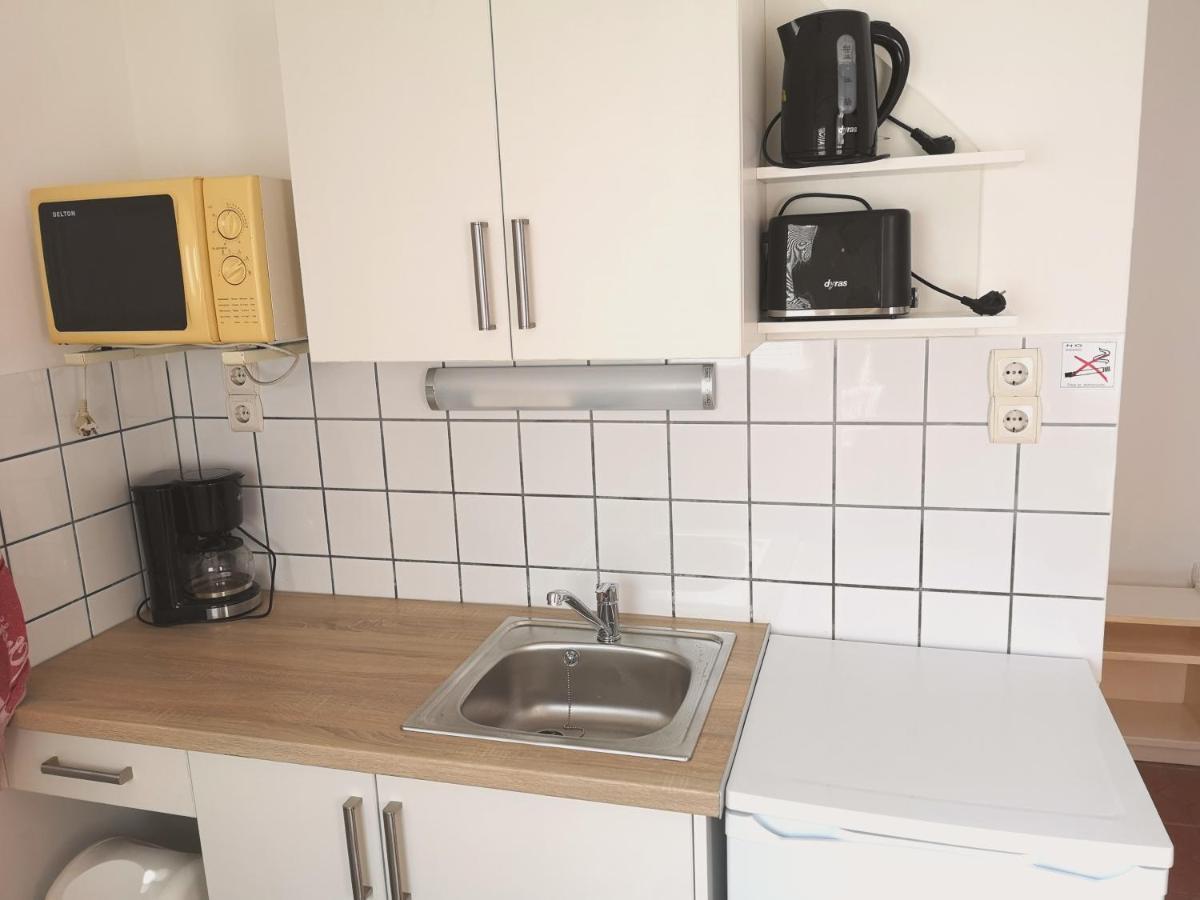 Apartman Kaszás Garden Mosonmagyaróvár Esterno foto