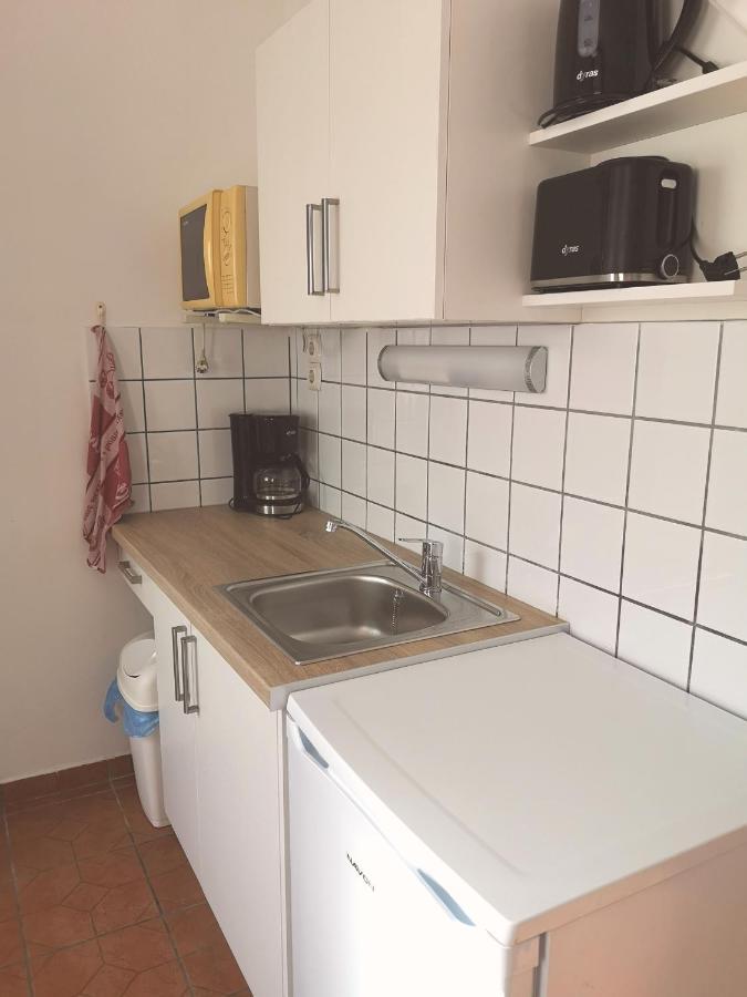 Apartman Kaszás Garden Mosonmagyaróvár Esterno foto