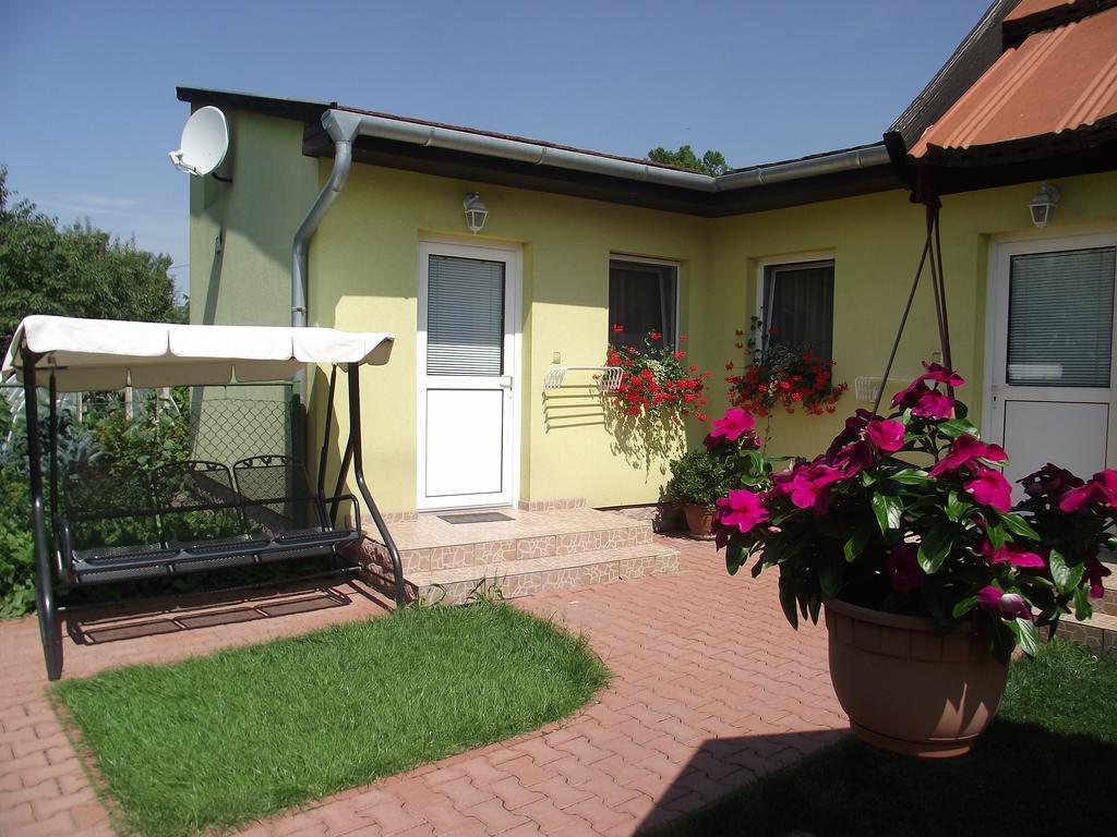 Apartman Kaszás Garden Mosonmagyaróvár Camera foto
