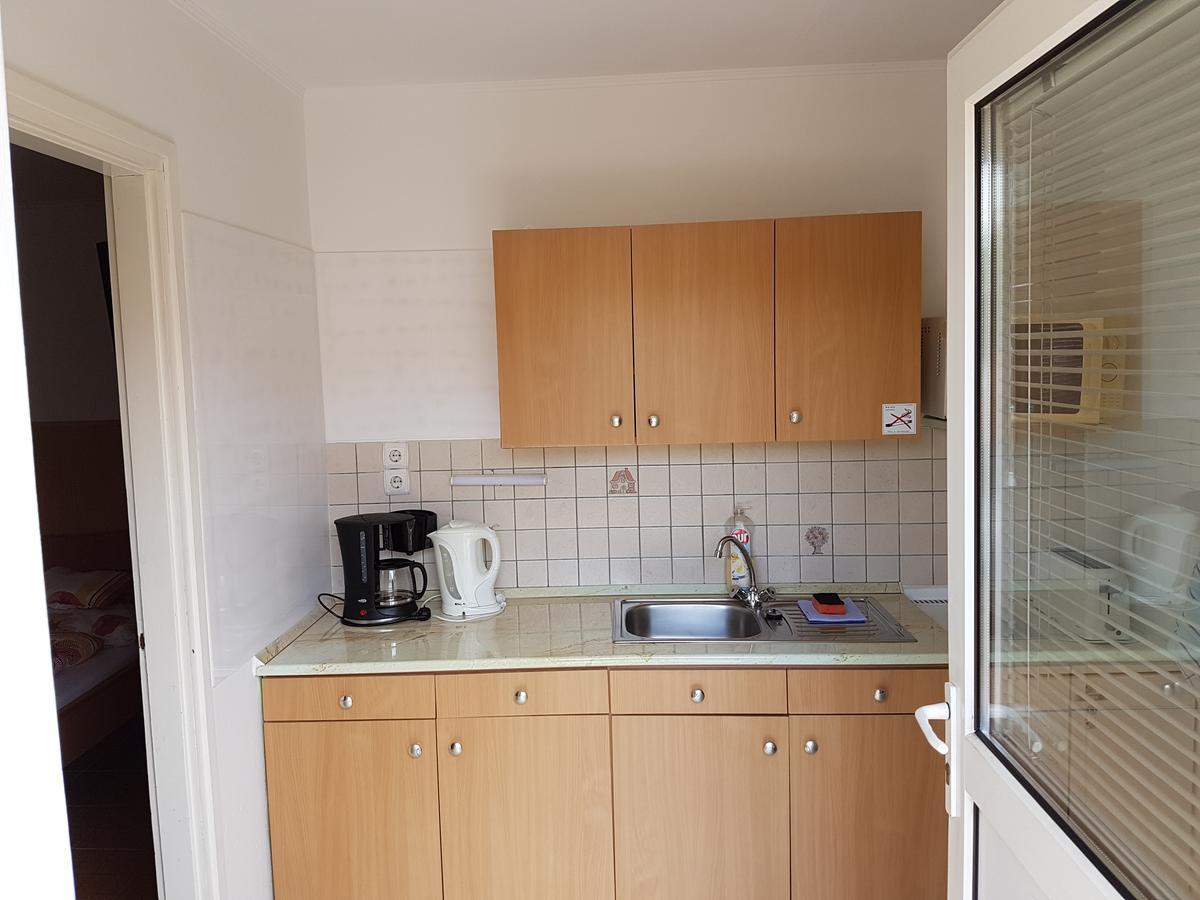Apartman Kaszás Garden Mosonmagyaróvár Esterno foto